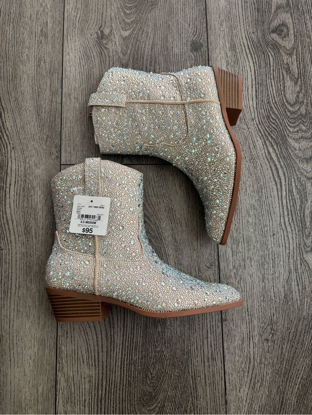 Arizona Sparkle Western Ankle Boots in Iridescent White